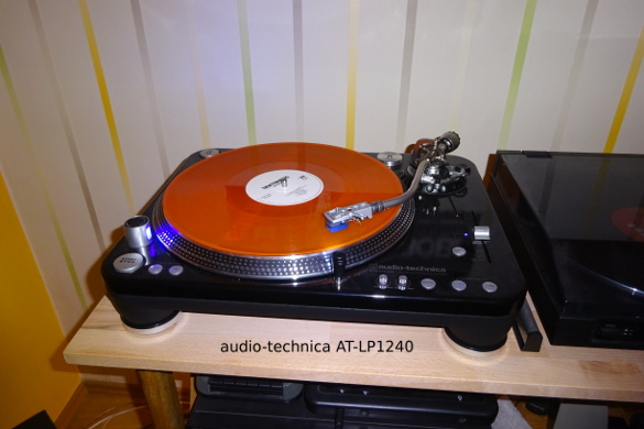 audio-technica AT-LP1240 in Aktion